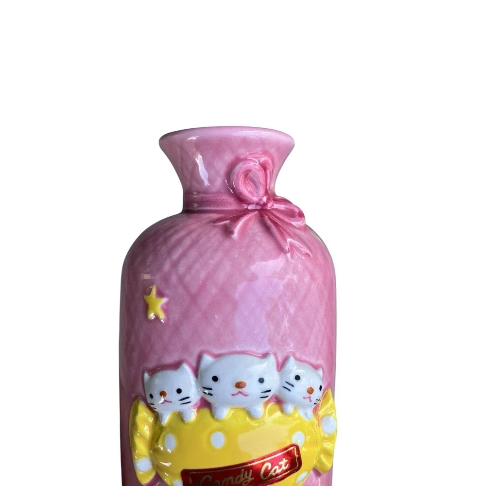 Vintage 1980s Fujika Japan Candy Cat Pink Ceramic Kawaii Bud Vase‎ Foil Label